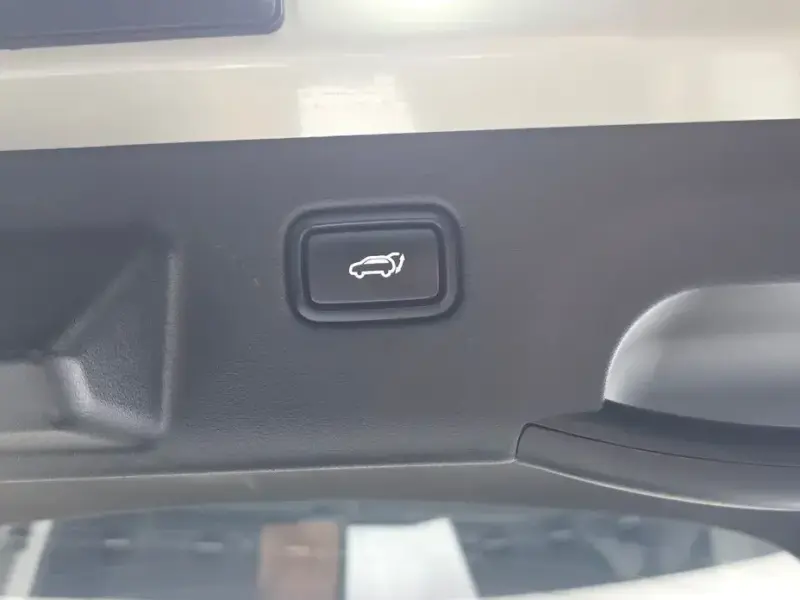 2023 Kia EV6 с пробегом 71 641 км