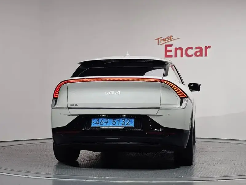 2024 Kia EV6 с пробегом 79 805 км