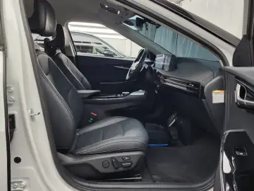 2024 Kia EV6 с пробегом 79 805 км