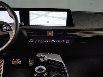 2024 Kia EV6 с пробегом 79 805 км