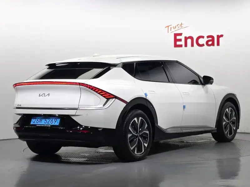 2024 Kia EV6 с пробегом 29 731 км