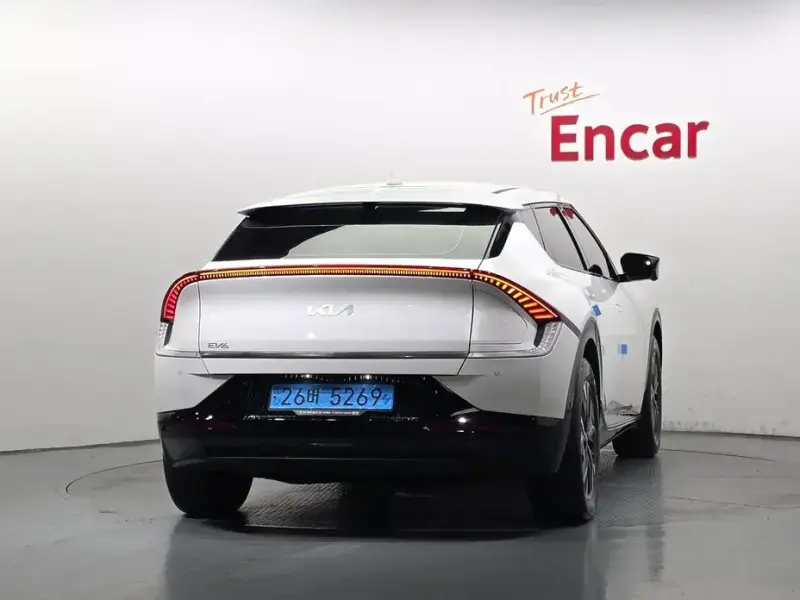 2024 Kia EV6 с пробегом 29 731 км