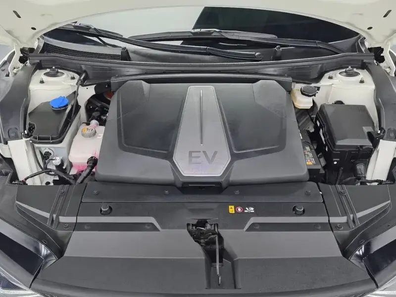 2024 Kia EV6 с пробегом 29 731 км