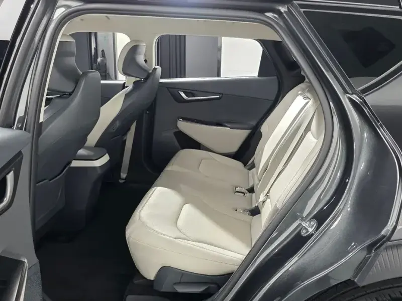 2023 Kia EV6 с пробегом 96 386 км