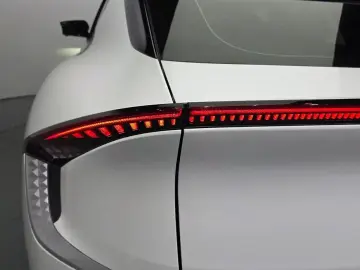2024 Kia EV6 с пробегом 36 492 км