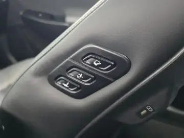 2024 Kia EV6 с пробегом 36 492 км