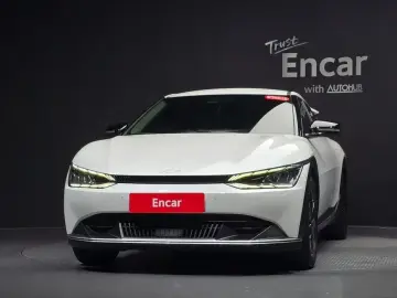 2022 Kia EV6 с пробегом 71 400 км