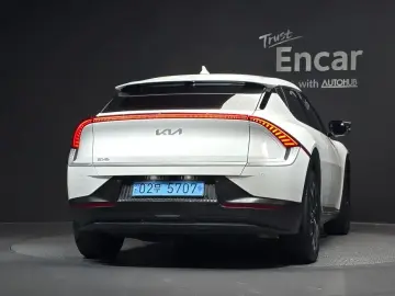 2022 Kia EV6 с пробегом 71 400 км