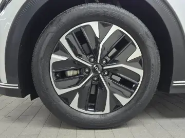 2022 Kia EV6 с пробегом 71 400 км