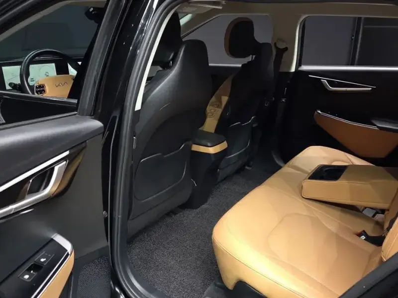2023 Kia EV6 с пробегом 53 183 км