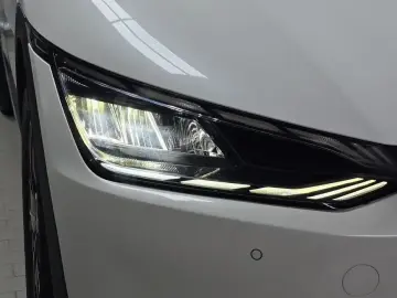 2022 Kia EV6 с пробегом 71 400 км