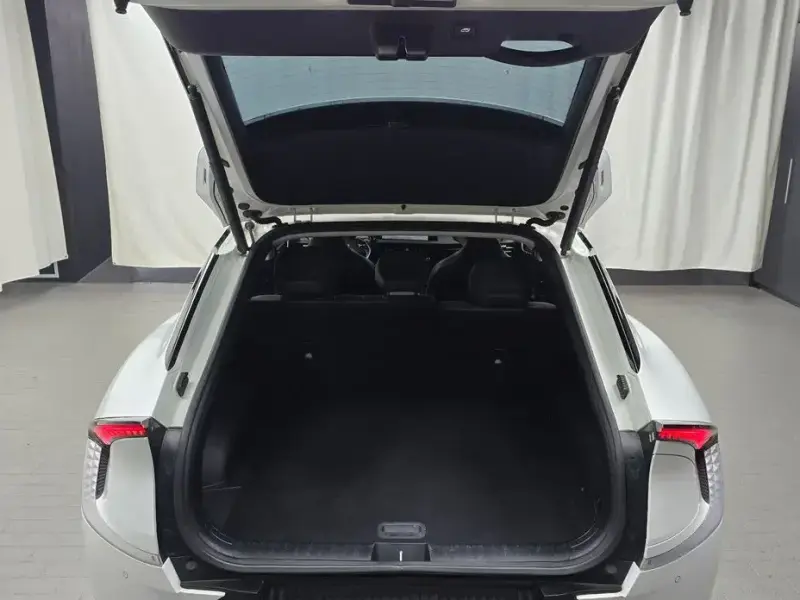 2022 Kia EV6 с пробегом 71 400 км