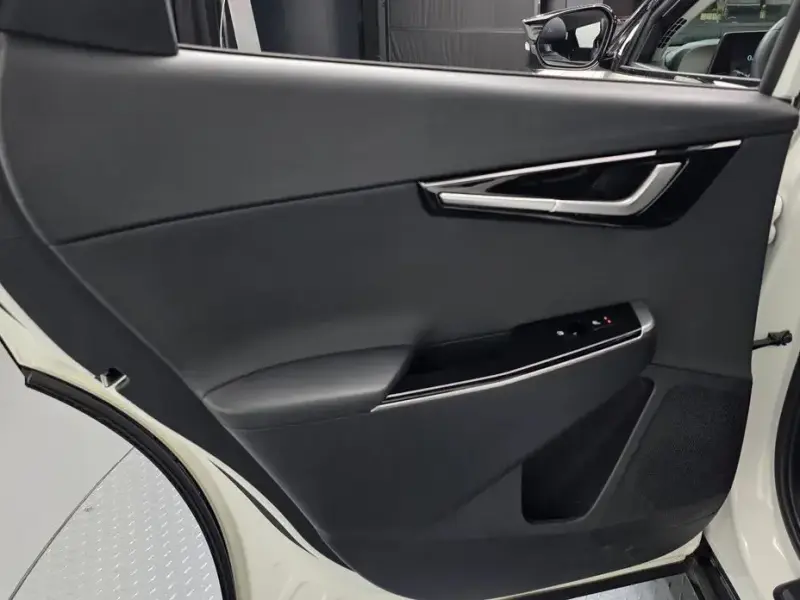 2022 Kia EV6 с пробегом 57 463 км