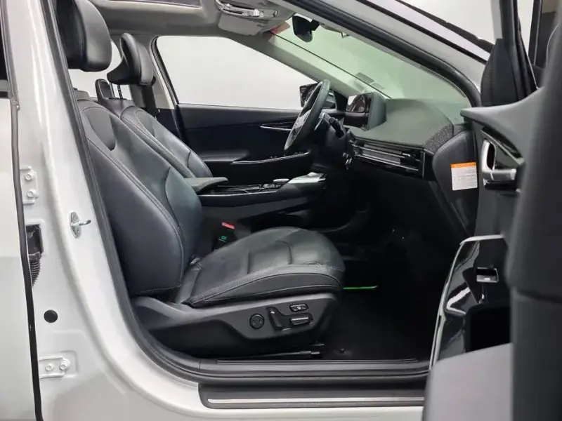 2022 Kia EV6 с пробегом 57 463 км