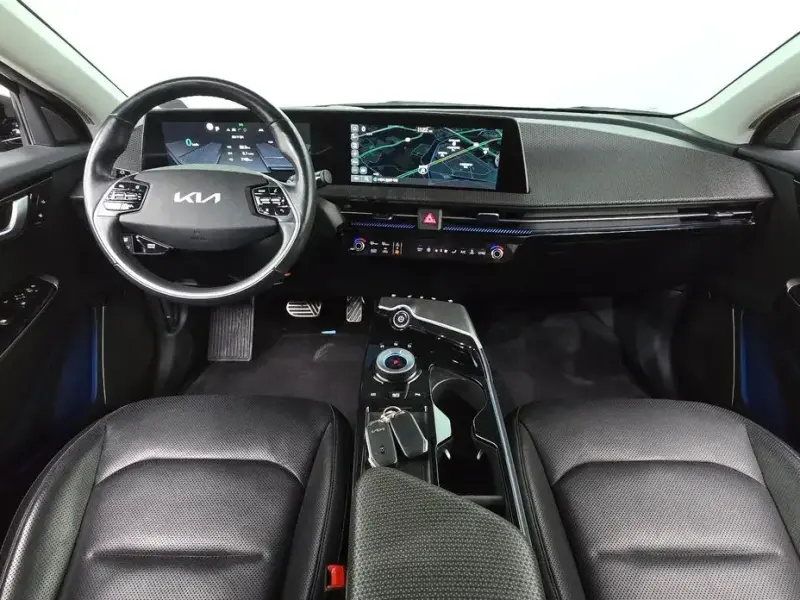 2022 Kia EV6 с пробегом 77 802 км