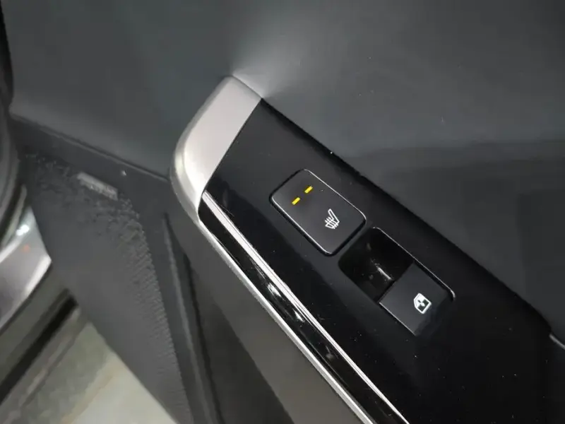 2022 Kia EV6 с пробегом 77 802 км