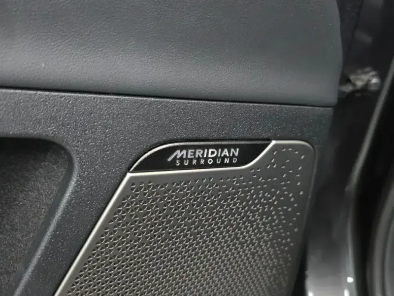 2022 Kia EV6 с пробегом 77 802 км