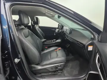 2023 Kia EV6 с пробегом 34 268 км