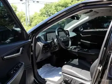 2022 Kia EV6 с пробегом 63 032 км