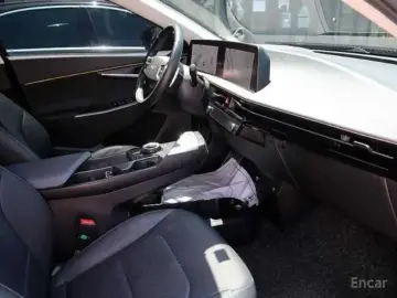 2022 Kia EV6 с пробегом 63 032 км