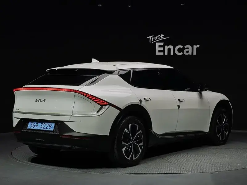2024 Kia EV6 с пробегом 68 385 км