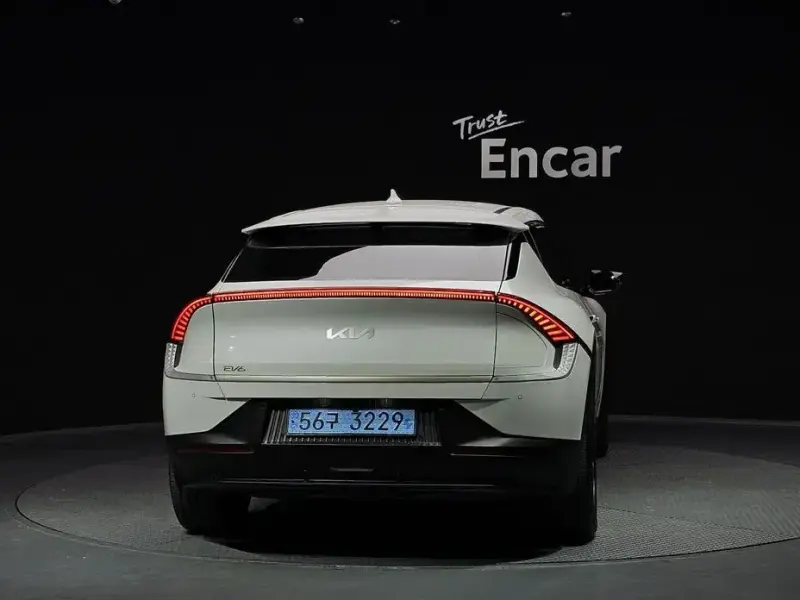 2024 Kia EV6 с пробегом 68 385 км