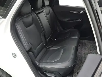 2023 Kia EV6 с пробегом 86 008 км