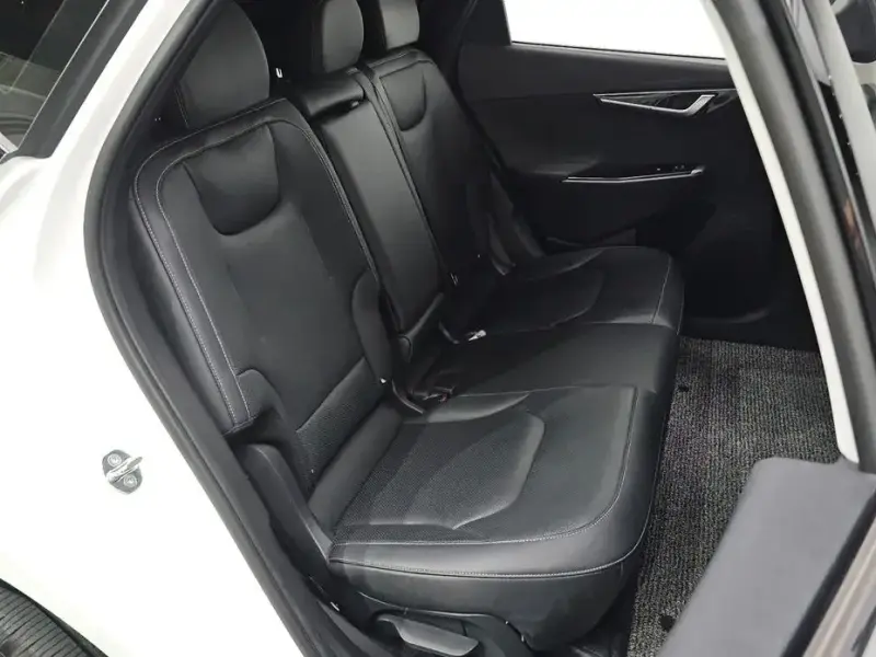 2023 Kia EV6 с пробегом 86 008 км