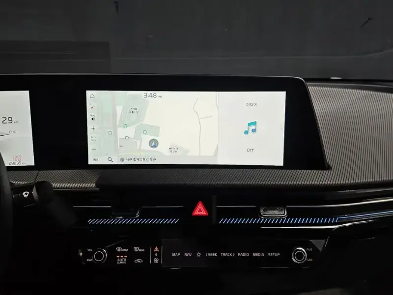 2023 Kia EV6 с пробегом 28 839 км