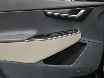 2023 Kia EV6 с пробегом 34 871 км