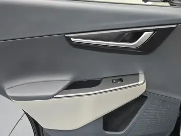 2023 Kia EV6 с пробегом 34 871 км