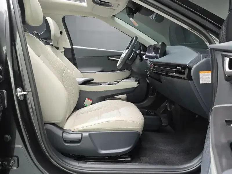 2023 Kia EV6 с пробегом 34 871 км