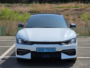 2022 Kia EV6 с пробегом 83 763 км