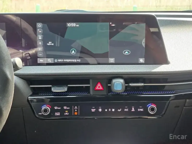 2022 Kia EV6 с пробегом 83 763 км