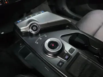 2022 Kia EV6 с пробегом 34 586 км