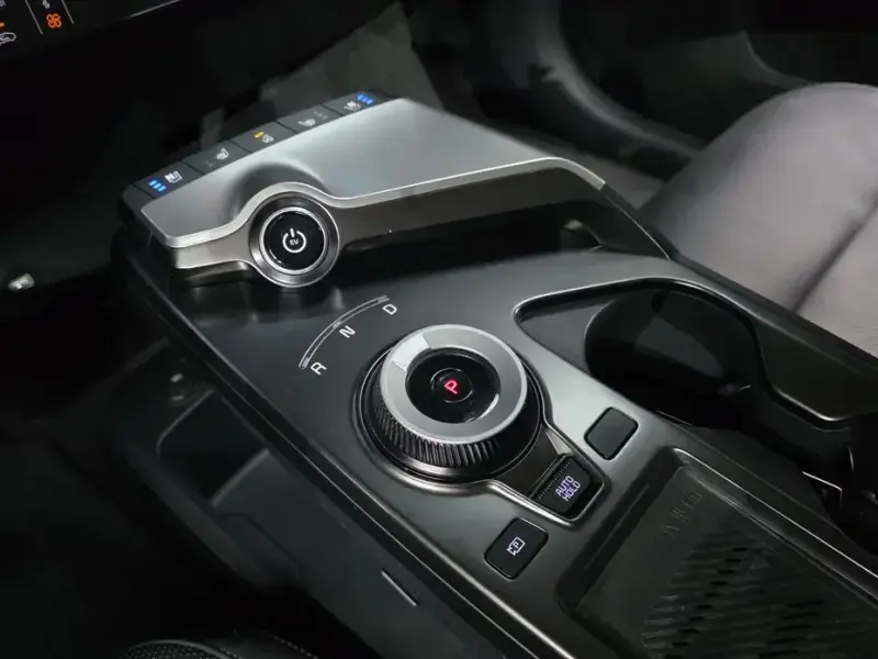 2022 Kia EV6 с пробегом 34 586 км