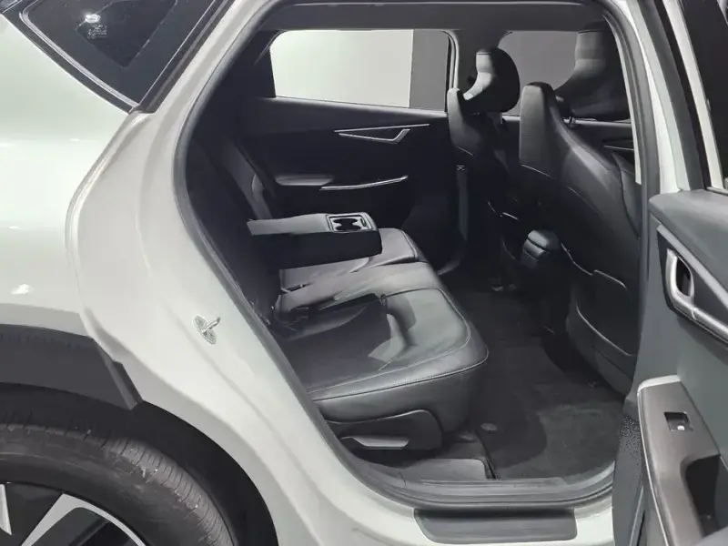 2022 Kia EV6 с пробегом 34 586 км