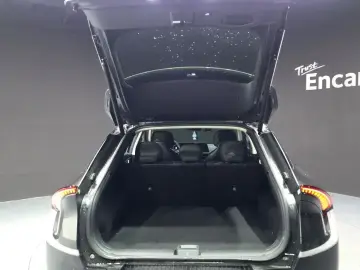 2022 Kia EV6 с пробегом 85 984 км