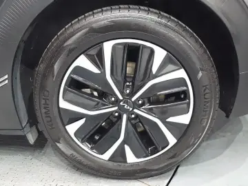 2022 Kia EV6 с пробегом 85 984 км