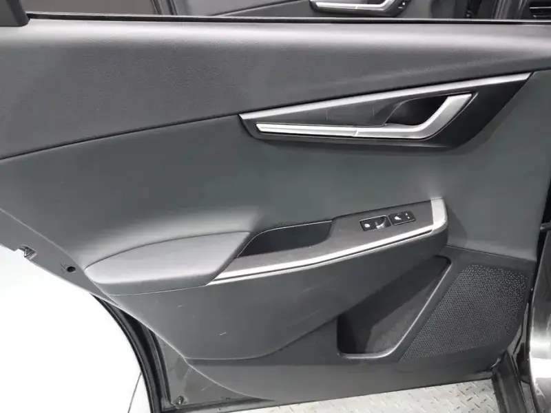 2022 Kia EV6 с пробегом 85 984 км