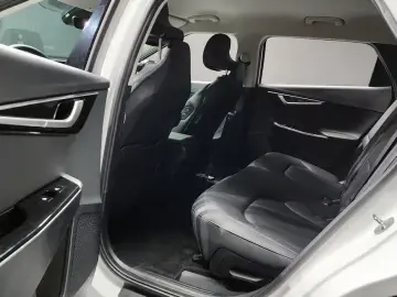 2023 Kia EV6 с пробегом 52 151 км