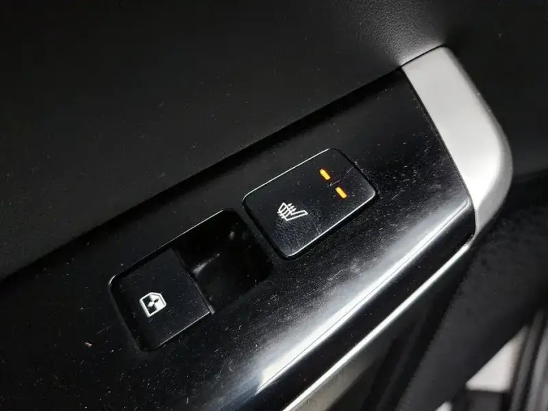 2023 Kia EV6 с пробегом 52 151 км