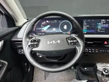 2022 Kia EV6 с пробегом 80 959 км