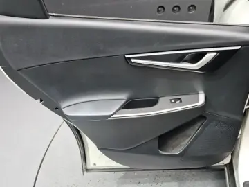 2022 Kia EV6 с пробегом 80 959 км
