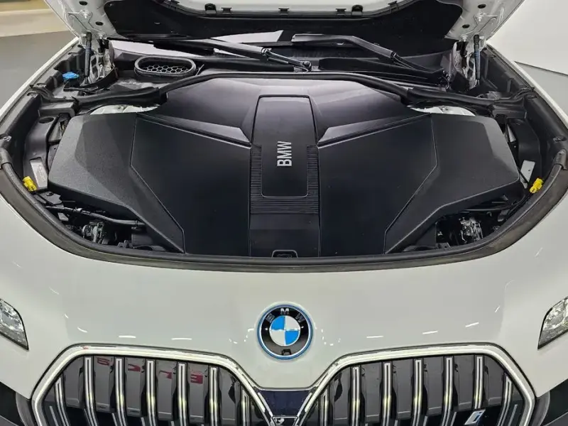 2024 BMW i7 с пробегом 62 037 км