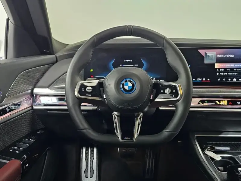 2024 BMW i7 с пробегом 62 037 км