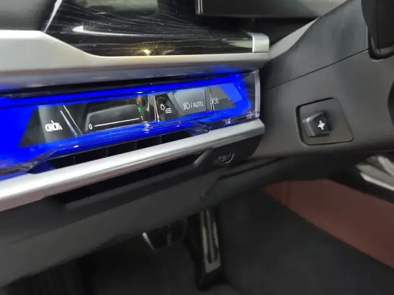 2025 BMW i7 с пробегом 21 776 км