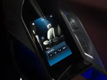2025 BMW i7 с пробегом 21 776 км
