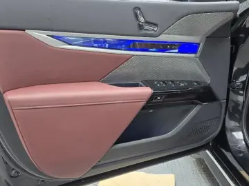 2025 BMW i7 с пробегом 21 776 км