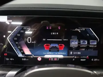 2023 BMW i7 с пробегом 24 577 км